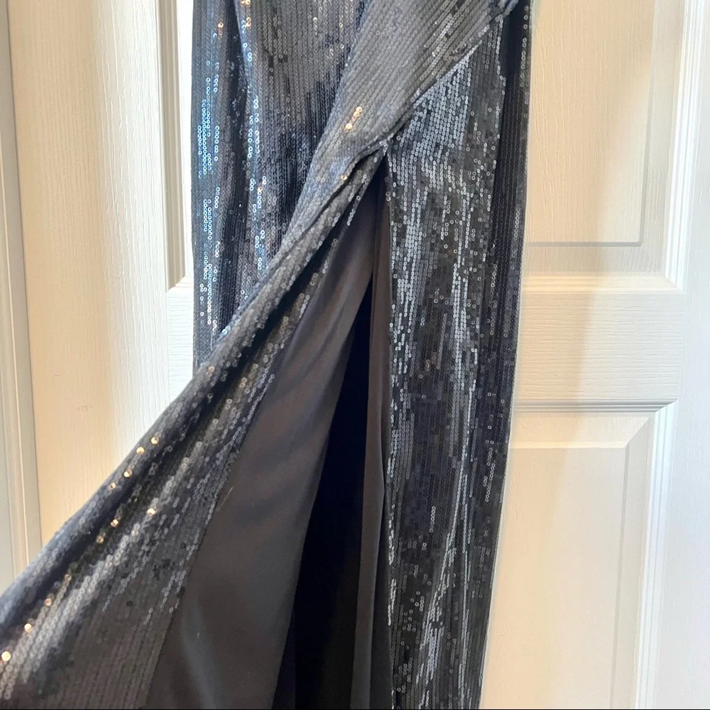 LULU’S Strapless Sequin Gown With Ruffled Waist—SZ. Small - Picture 9 of 15